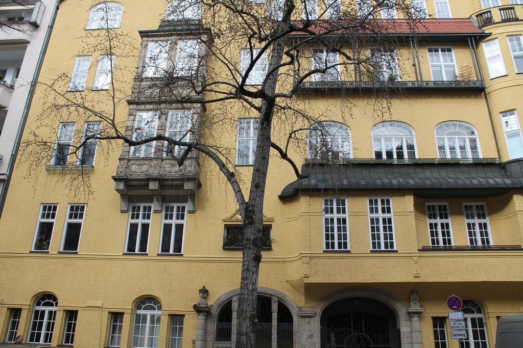 Hotel Pension Waizenegger Am Kurfuerstendamm Berlijn Buitenkant foto