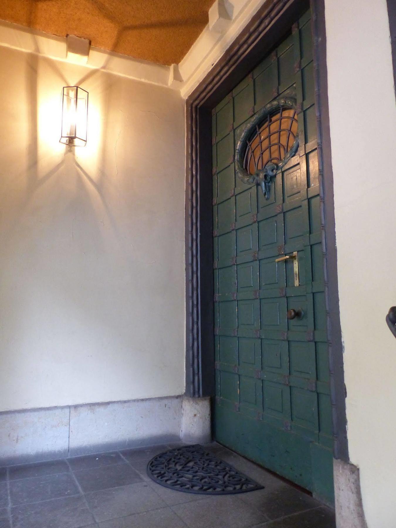 Hotel Pension Waizenegger Am Kurfuerstendamm Berlijn Buitenkant foto